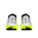 SAUCONY TRIUMPH 22 - WHITE/CITRON
