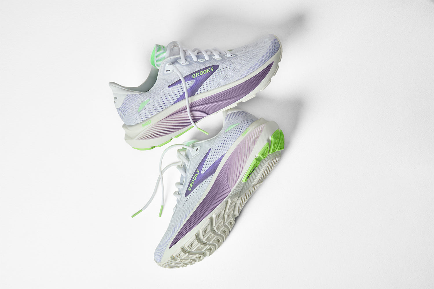 BROOKS GHOST 18- DONNA