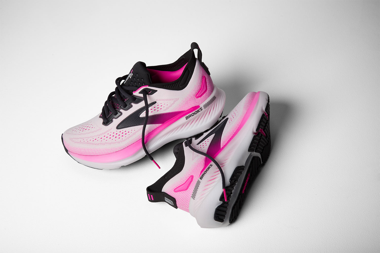 BROOKS GLYCERIN GTS 23 donna-
111 White/Phantom/Cyber Pink