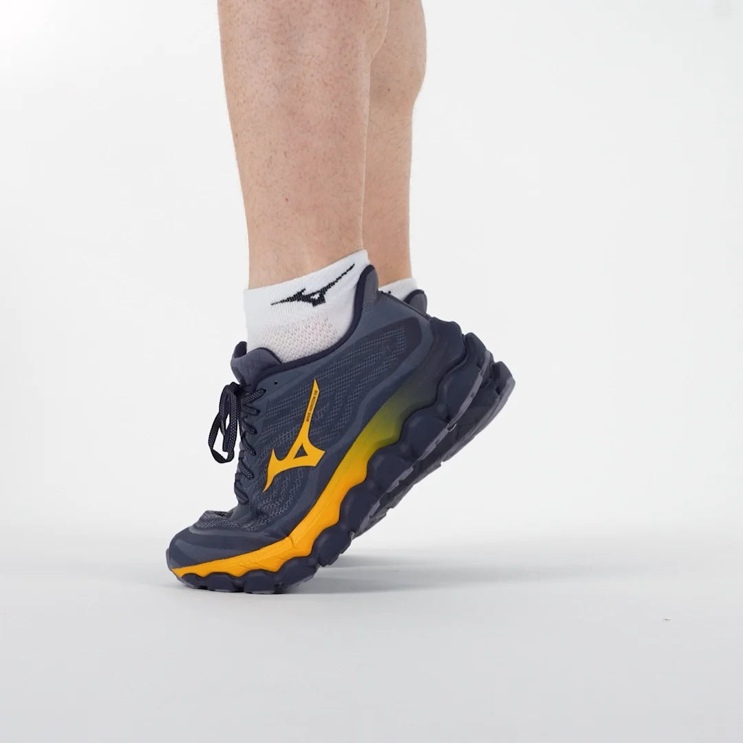 MIZUNO WAVE HORIZON 8-
Blue Granite/Citrus/Baritone Blue