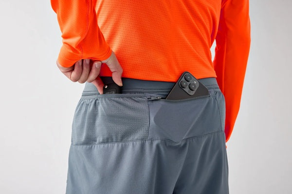 BROOKS Journey 5" Short-
010 Storm/Speed Logo