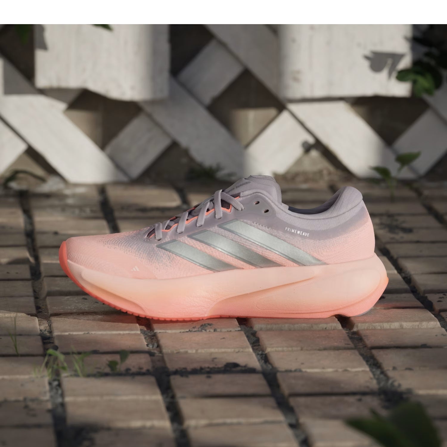 Adidas SUPERNOVA RISE 3 donna
- Clear Orange / Silver Metallic / Glory Grey