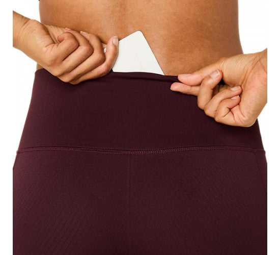 ASICS ROAD SEAMLESS TIGHT-
/500 Indigo Fog
/ 001 Performance Black
/ 600 Dark Currant