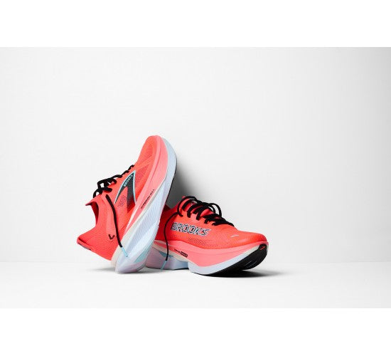 BROOKS HYPERION MAX 3-
670 Fiery Coral/Black/Atomizer