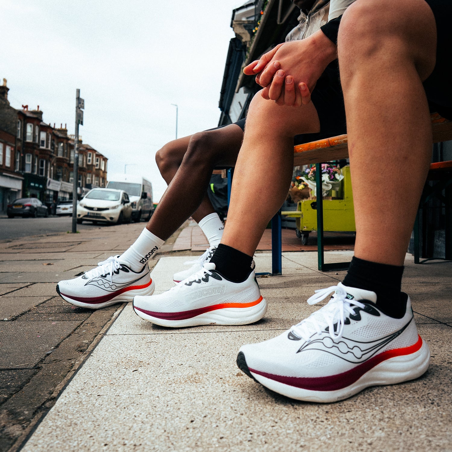 SAUCONY RIDE 19  Men's-
145 BLACK/PEWTER/
172 WHITE/CRIMSON